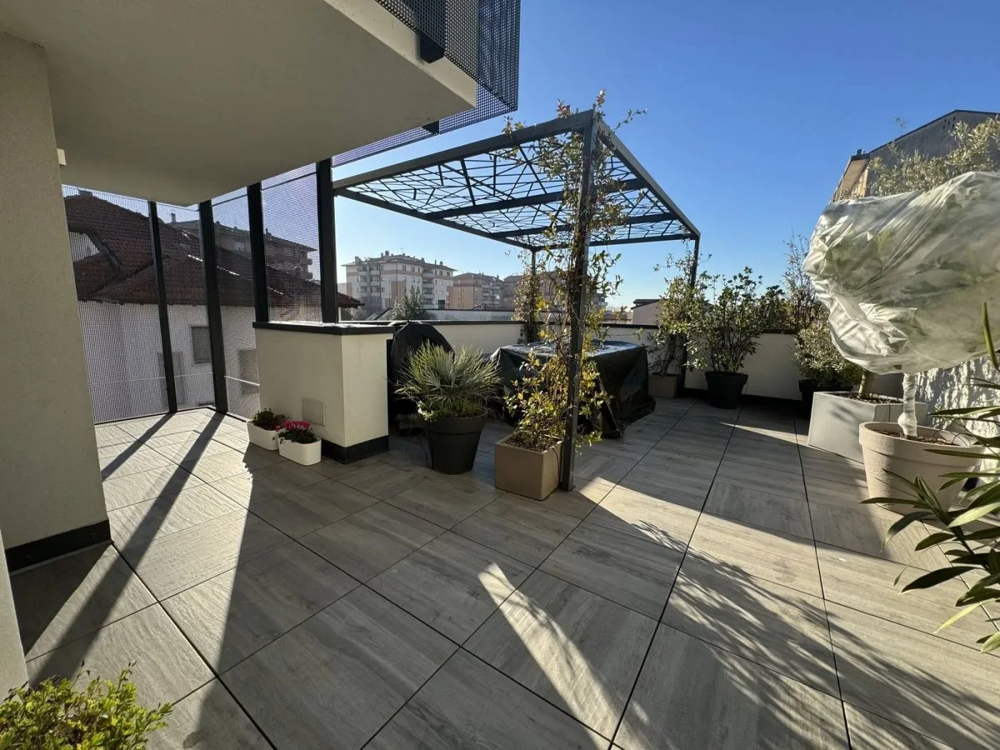 Exterior photo 10