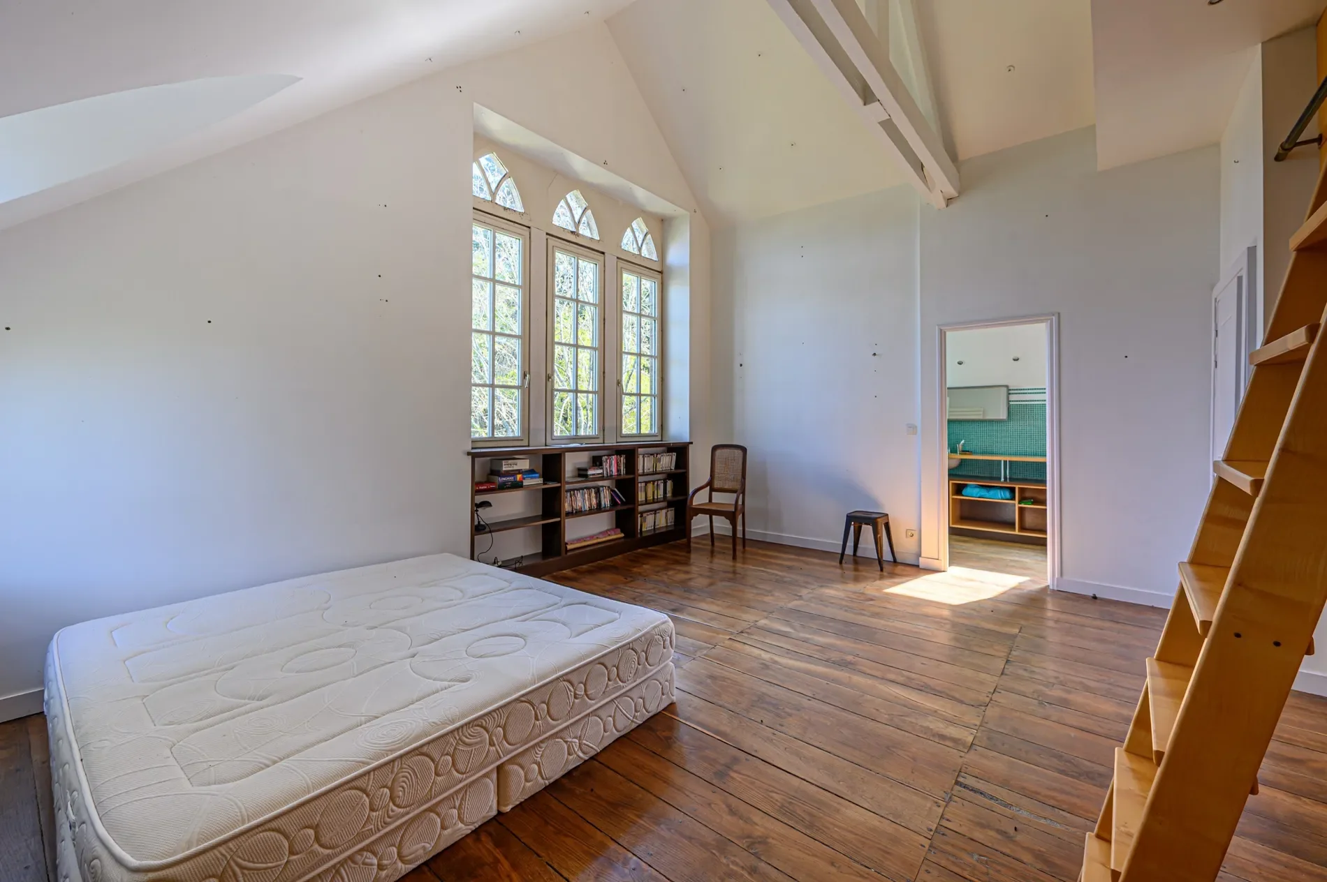 Gallery photo 12