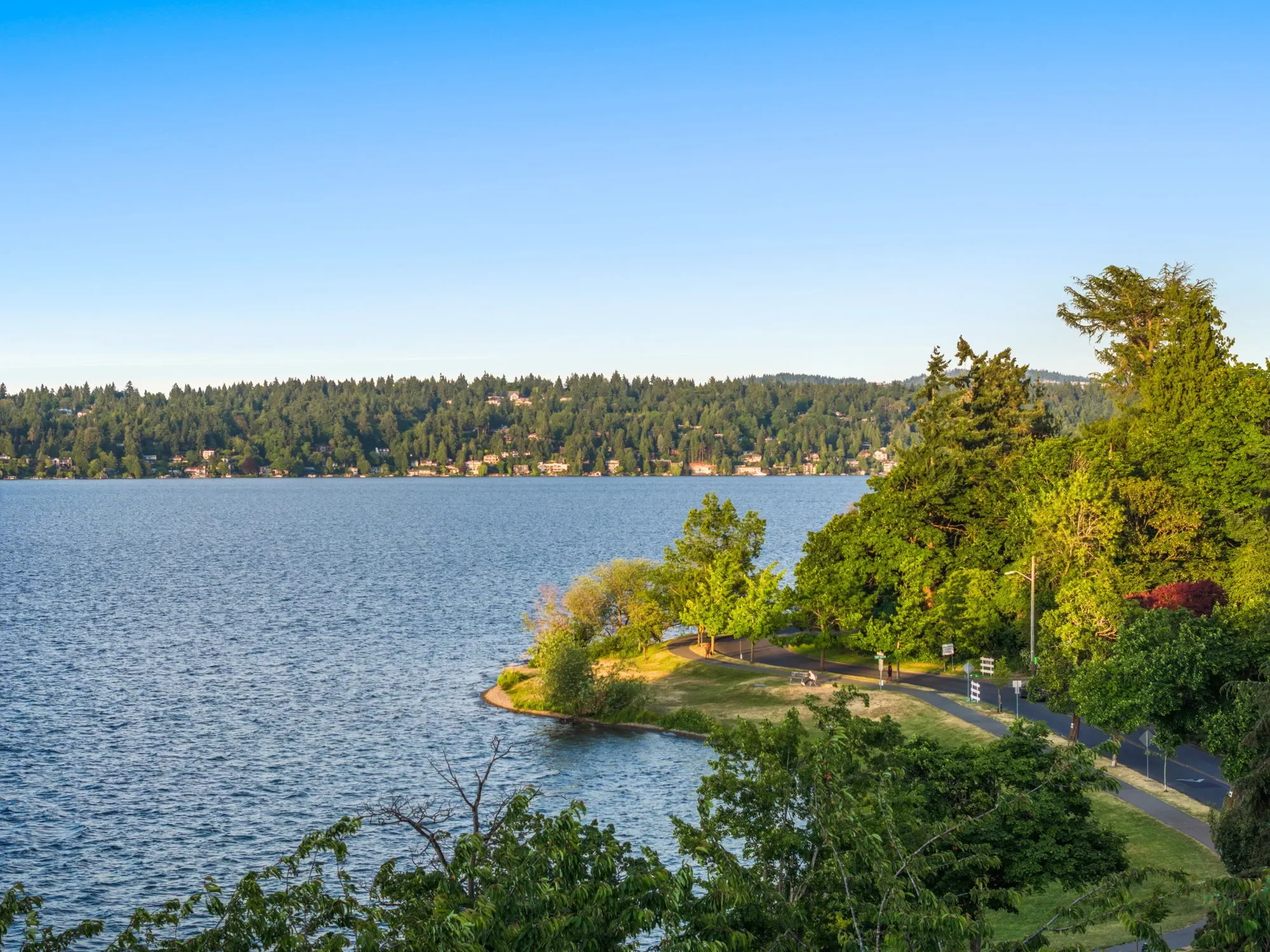 3925 48th Ave S , Seattle, WA 98118, Seattle, Washington, United States. - Photo 29