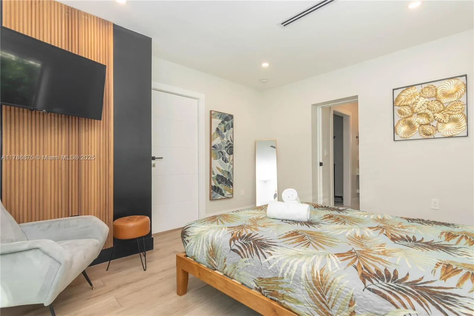 2360 SW 12th St, Miami, Florida, United States. - Photo 29