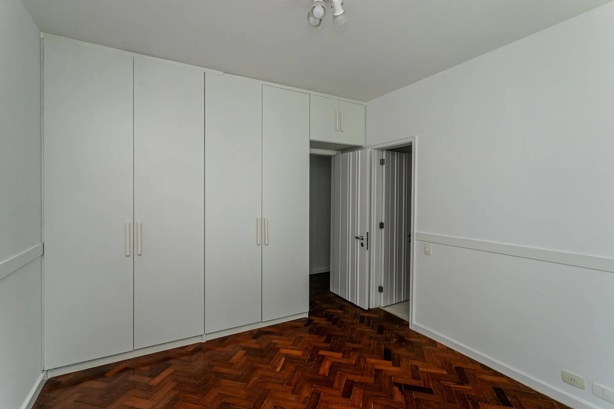 Gallery photo 3