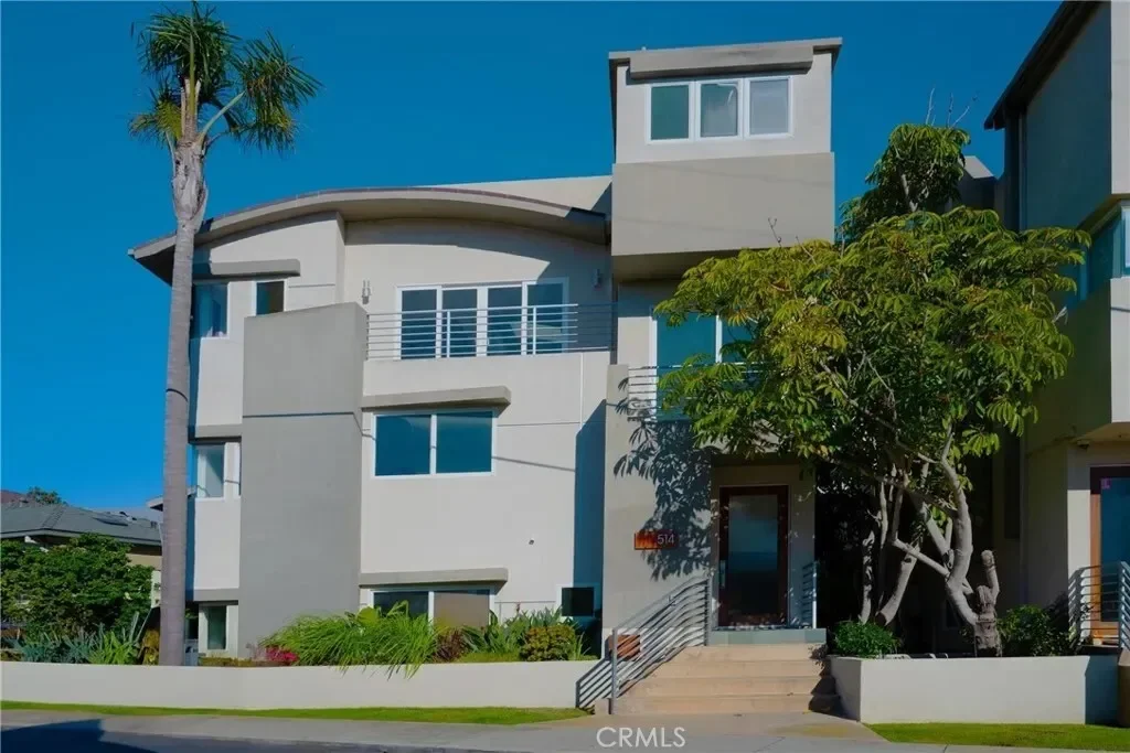 514 Ardmore, Hermosa Beach, California, United States. - Photo 40
