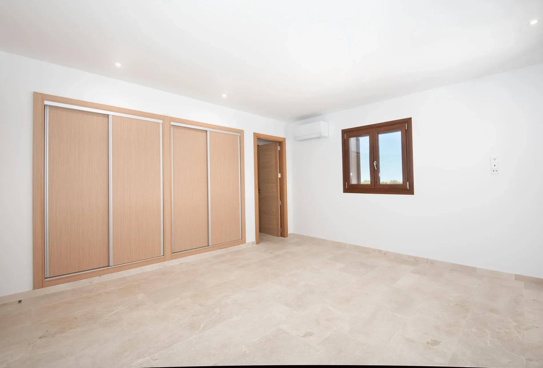 Gallery photo 4