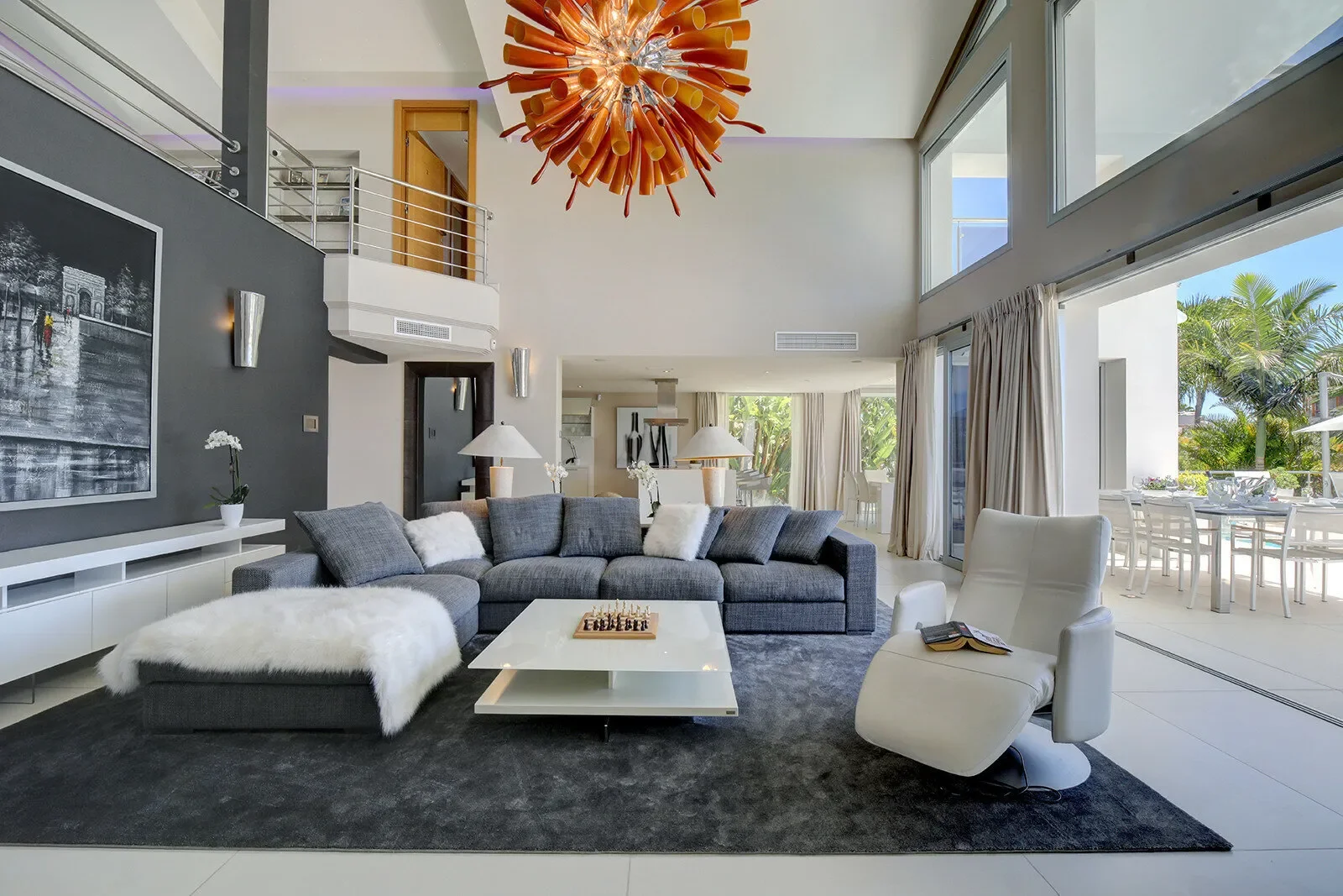 Gallery photo 1