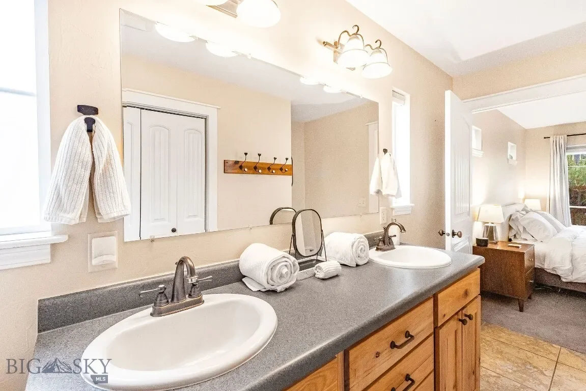 4619 Cascade Street, Bozeman, Montana, United States. - Photo 21