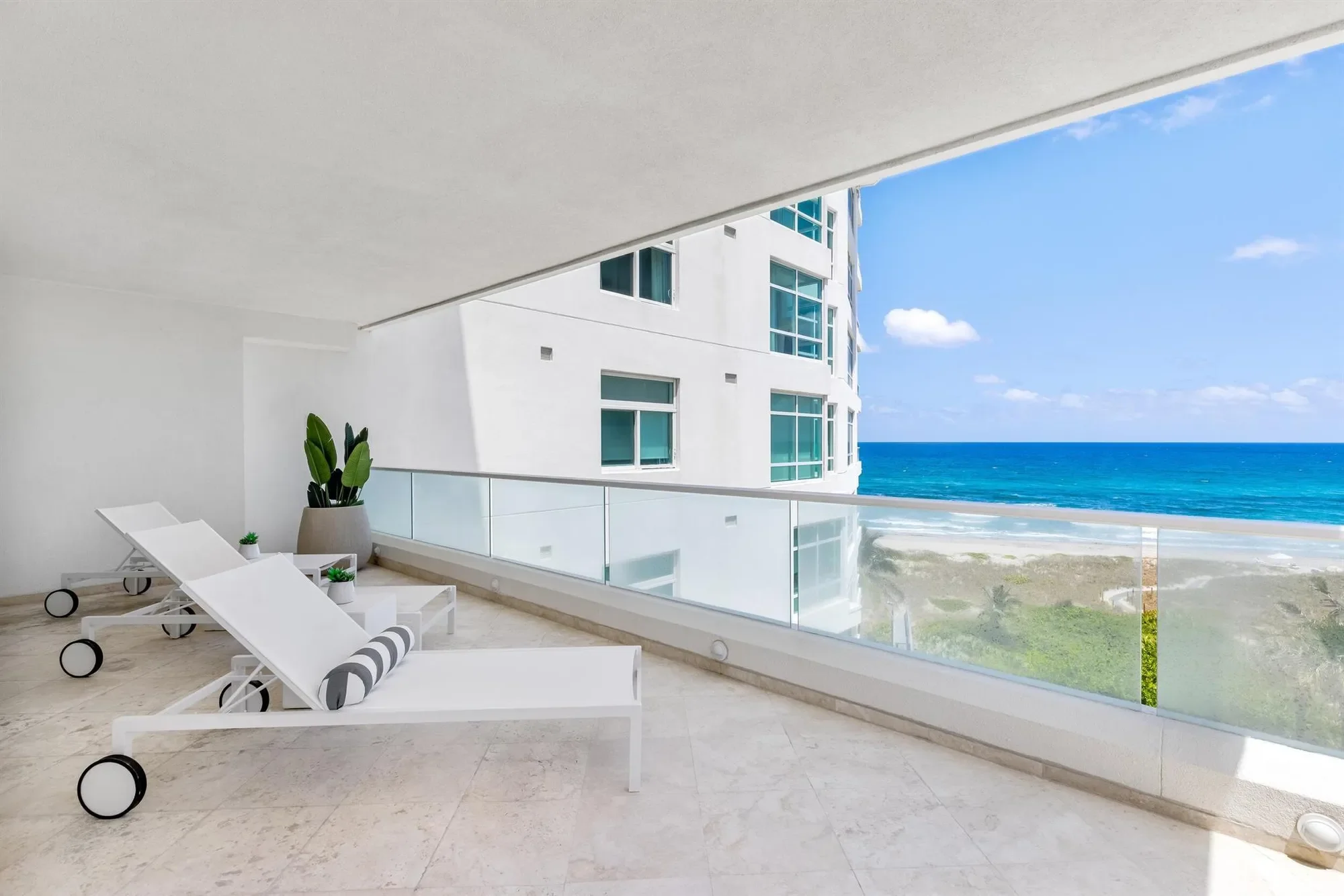 2494 S Ocean Boulevard, Boca Raton, Florida, United States. - Photo 5