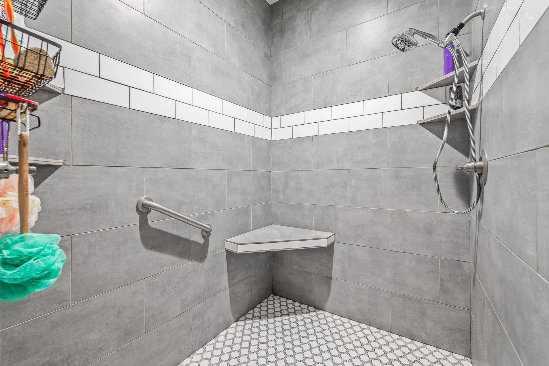 5105 Pasco Broxson Circle, Holt, FL 32564, Holt, Florida, United States. - Photo 19
