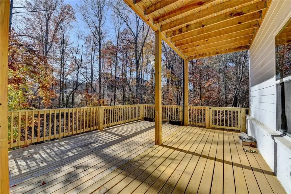 6181 Shoreland Circle, Buford, Georgia, United States. - Photo 66
