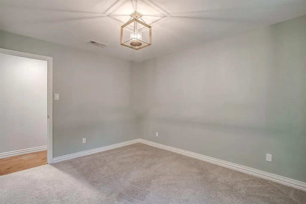6336 Inca Road, Fort Worth, Texas, United States. - Photo 21