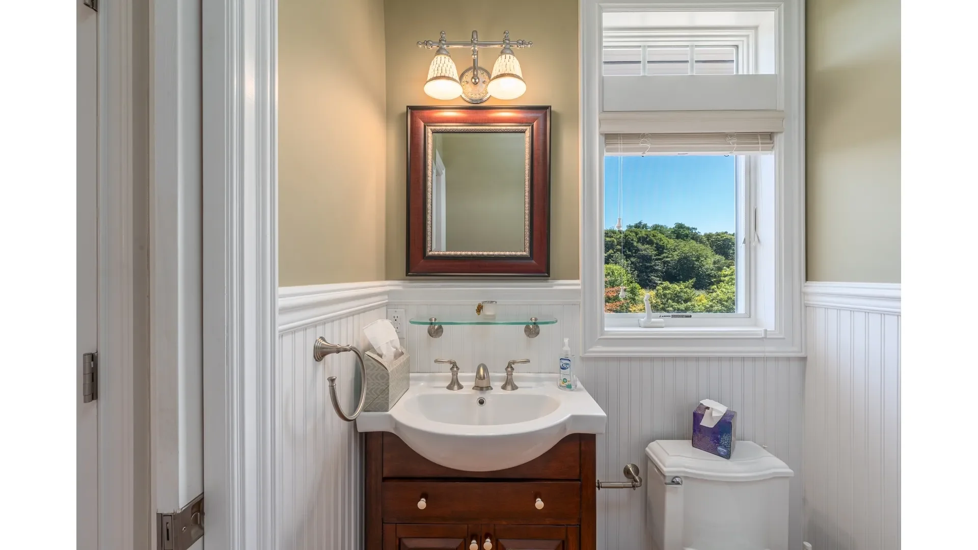 790 N Sea Drive, Southold, New York, United States. - Photo 18