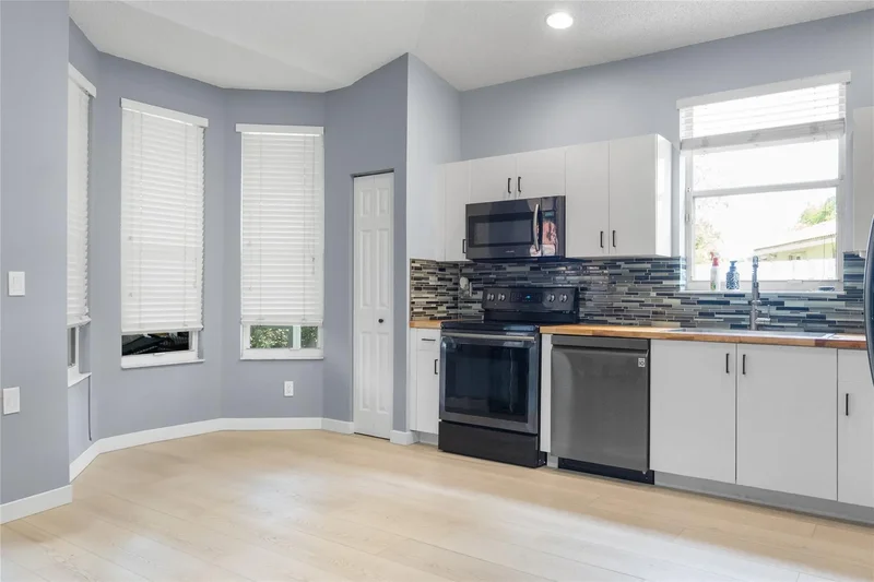 801 NW 130th Ave, Pembroke Pines, Florida, United States. - Photo 3