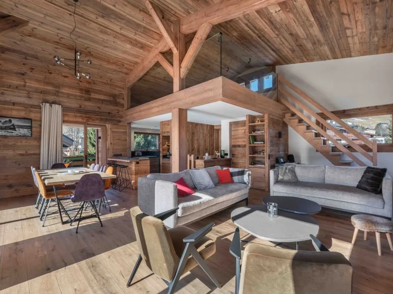 Family Chalet with 7 Bedrooms - Fully Renovated