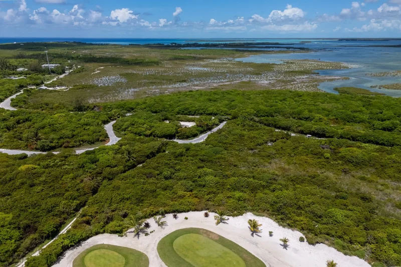 Sanctuary on the 8th , Winding Bay, Cherokee, Central Abaco, The Bahamas. - Photo 11