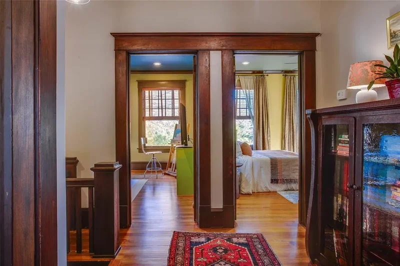 115 S Rosemont Avenue, Dallas, Texas, United States. - Photo 20