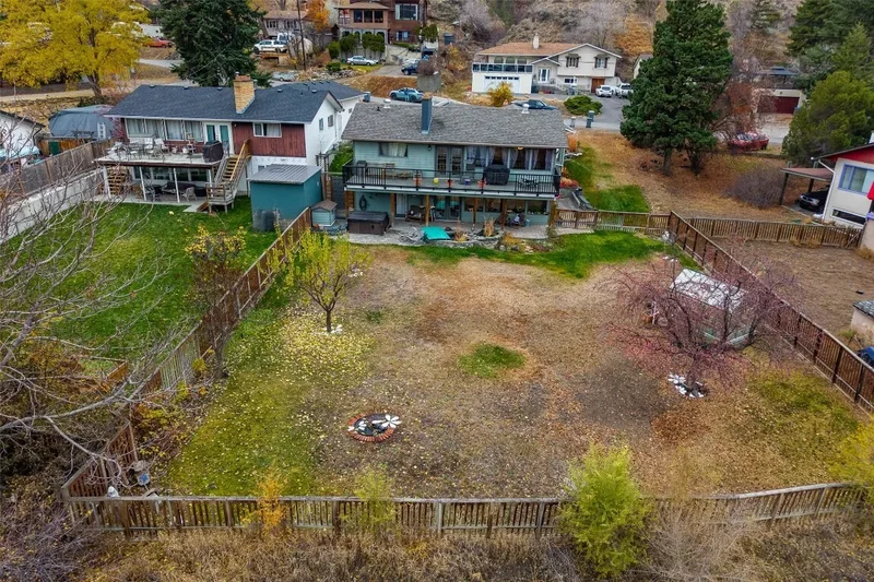 2481 Parkview Drive, Kamloops, British Columbia, Canada. - Photo 46