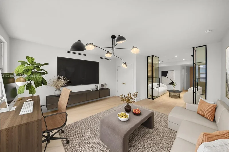 5255 Collins Ave 2J, Miami Beach, Florida, United States. - Photo 13