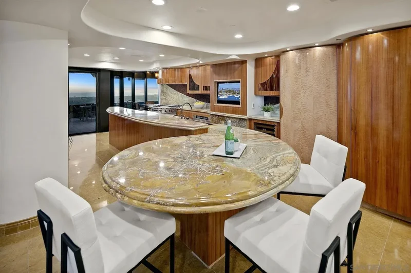 100 Harbor Dr 4102, San Diego, California, United States. - Photo 12