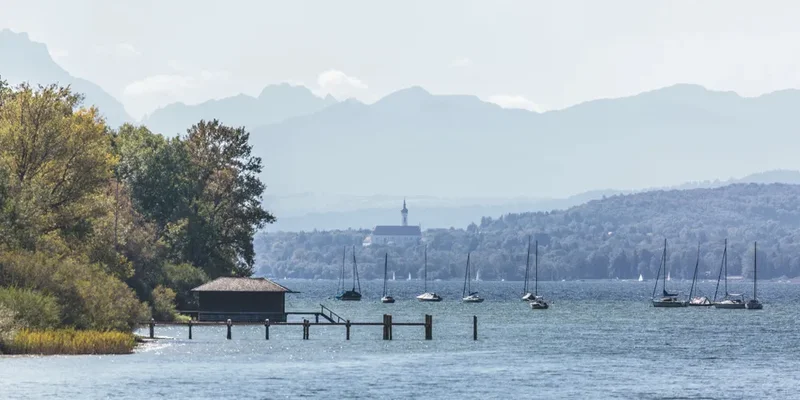 Inning am Ammersee, Bavaria, Germany. - Photo 10