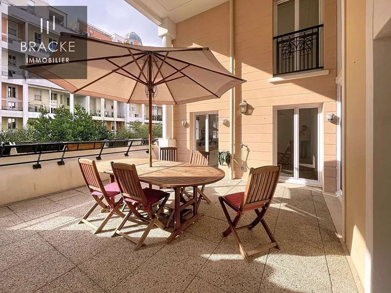 Duplex COURBEVOIE - 5 rooms - 122 m²