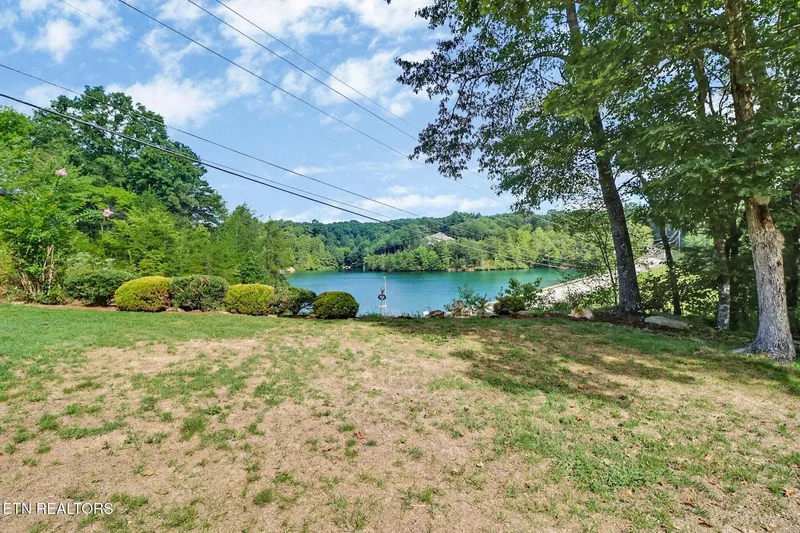 385 Westchester Drive, Crossville, TN 38558, Crossville, Tennessee, United States. - Photo 12