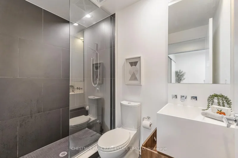 303 - 1 Bloor Street E, Toronto, Ontario, Canada. - Photo 19