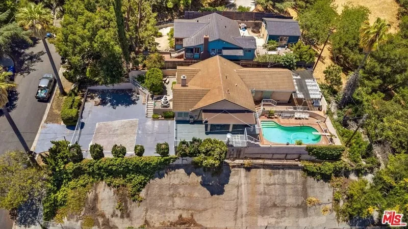 5427 Bushnell Way, Los Angeles, California, United States. - Photo 35