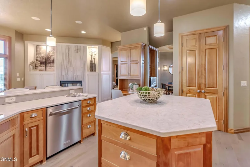 901 Corvette Circle, Bismarck, ND 58503, Bismarck, North Dakota, United States. - Photo 47