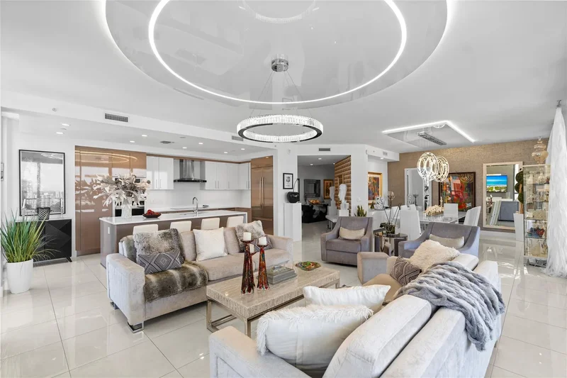 100 E Las Olas Blvd 1901, Fort Lauderdale, Florida, United States. - Photo 3