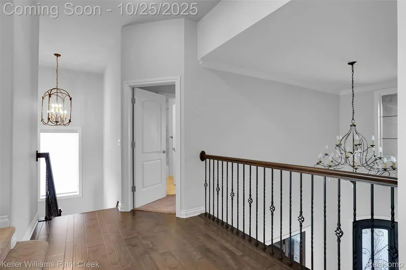 2821 Addison Circle S, Oakland Charter Township, MI 48306, Rochester, Michigan, United States. - Photo 37