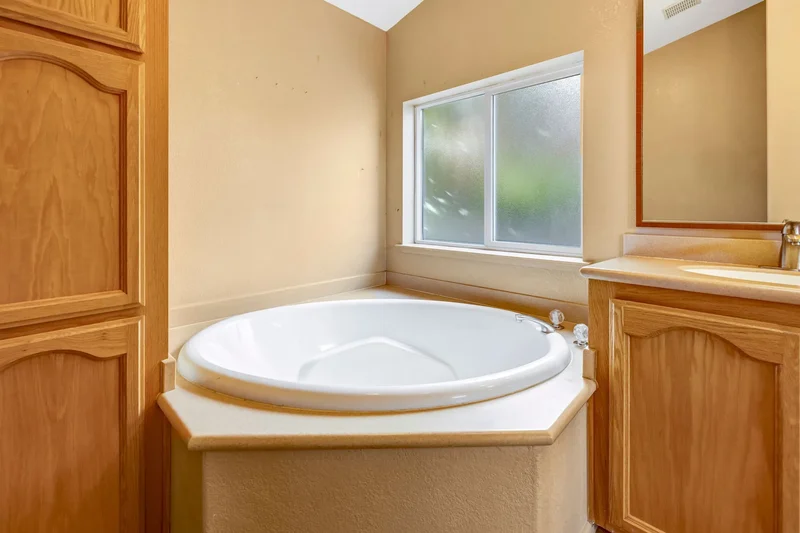700 Briggs Avenue 84, Pacific Grove, CA 93950, Pacific Grove, California, United States. - Photo 11