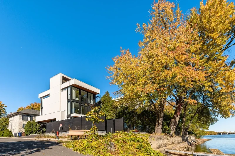 1 68e Avenue, Chomedey, QC H7V2M5, Laval, Quebec, Canada. - Photo 19