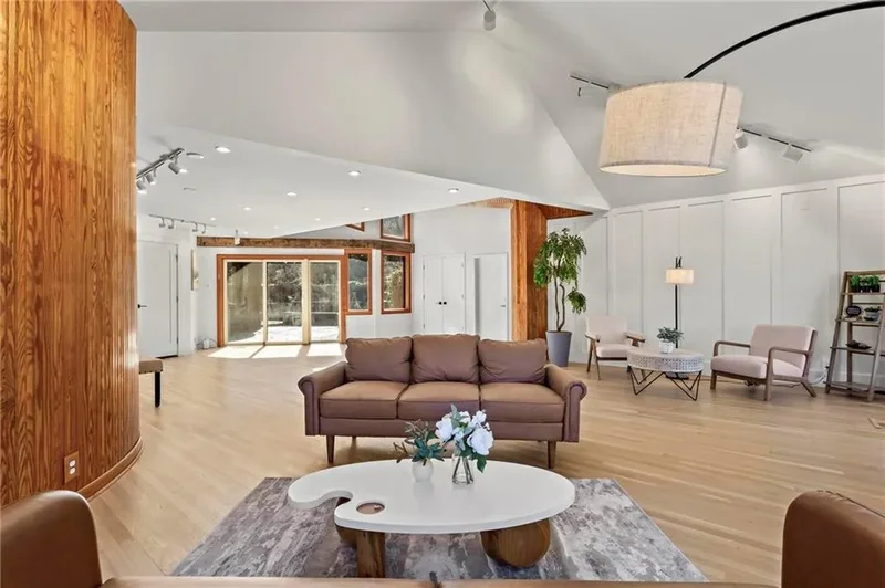 120 Laurel Drive NE, Atlanta, GA 30342, Atlanta, Georgia, United States. - Photo 67
