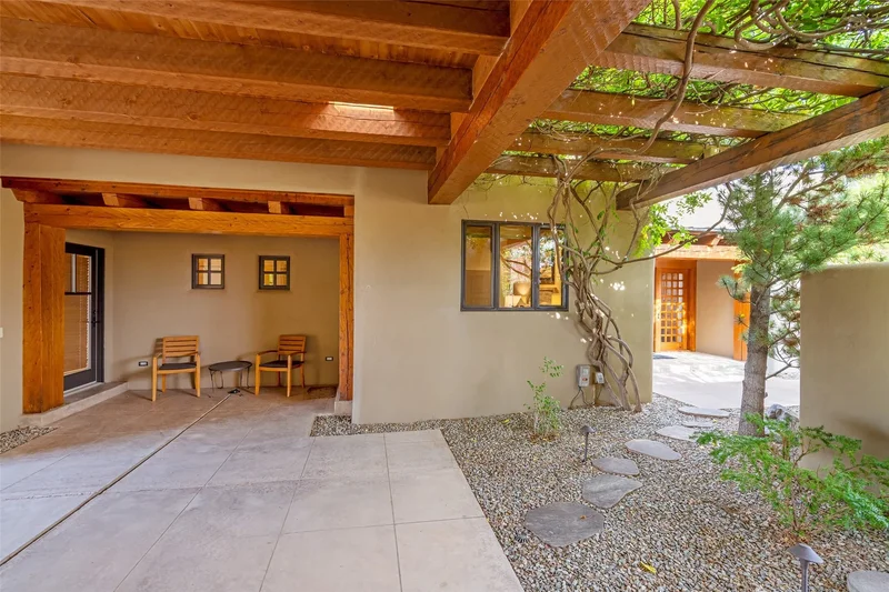 3 E Golden Eagle, Santa Fe, NM 87506, Santa Fe, New Mexico, United States. - Photo 62