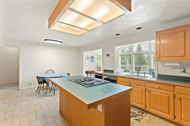 280 Naturescape Rd, Grants Pass, OR 97527, Grants Pass, Oregon, United States. - Photo 12