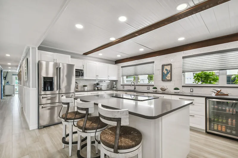 16106 6th Street E, Redington Beach, FL 33708, Madeira Beach, Florida, United States. - Photo 10