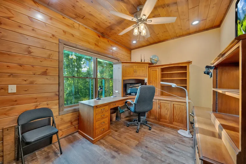 139 Lakeridge Lane, Butler, TN 37640, Mountain City, Tennessee, United States. - Photo 22
