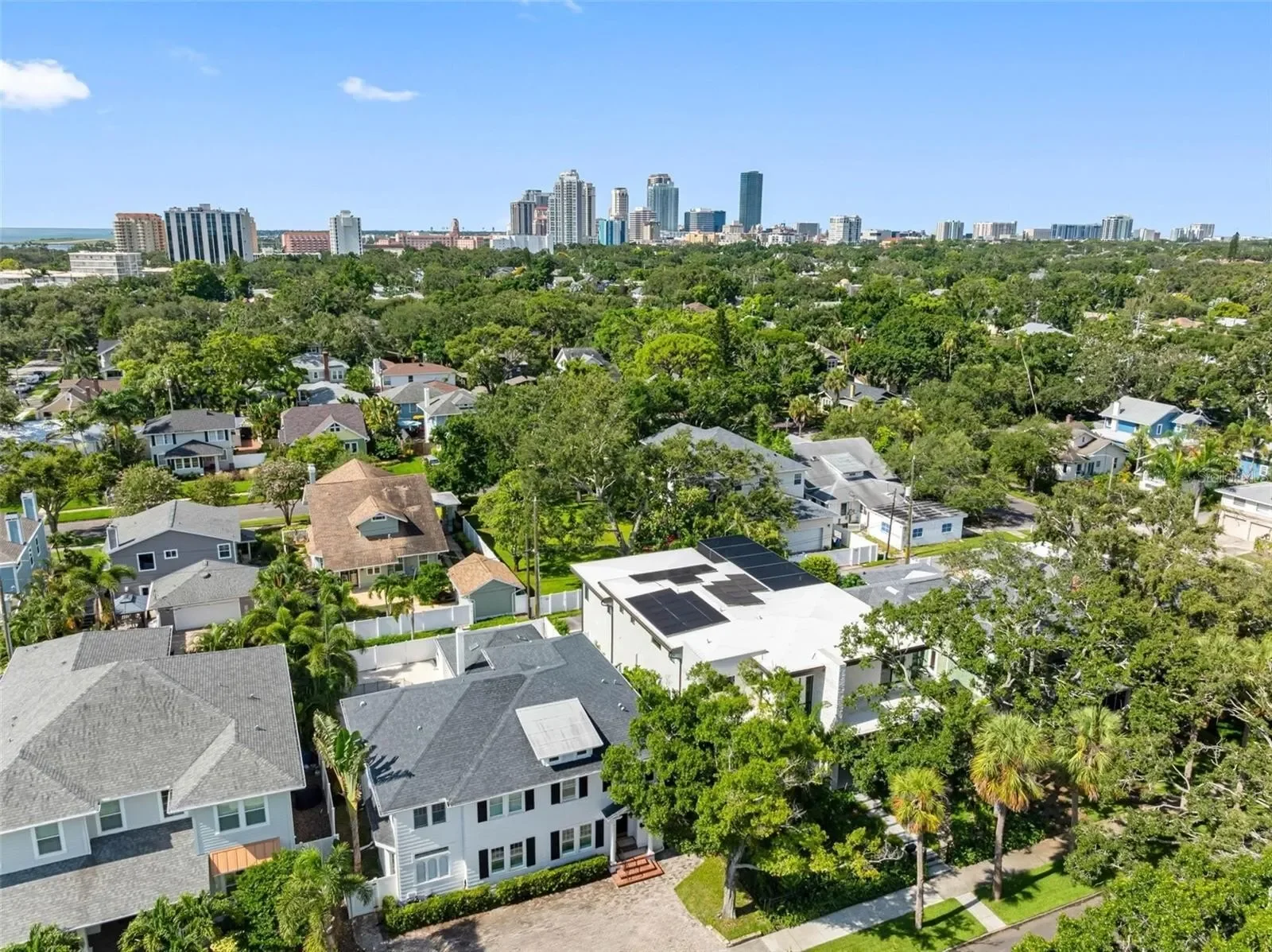 526 16TH AVENUE NE, ST PETERSBURG, FL, 33704, USA, St. Petersburg, Florida, United States. - Photo 17