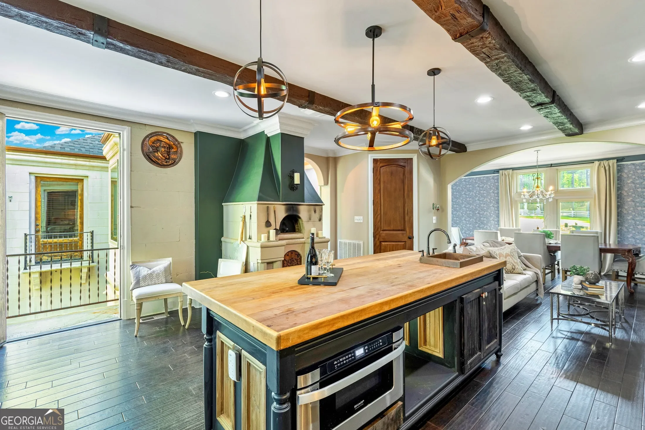Property photo 2