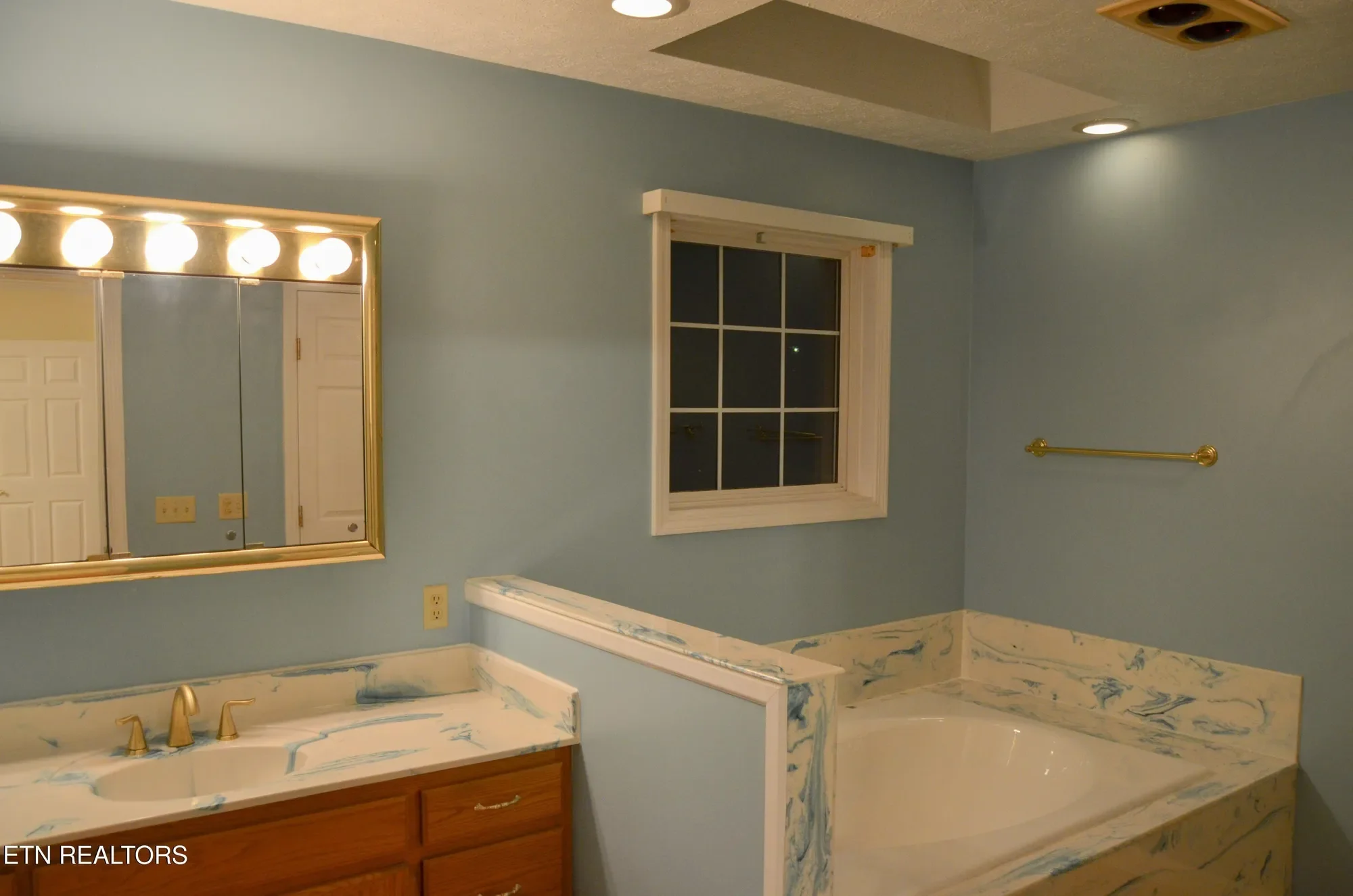 Gallery photo 4