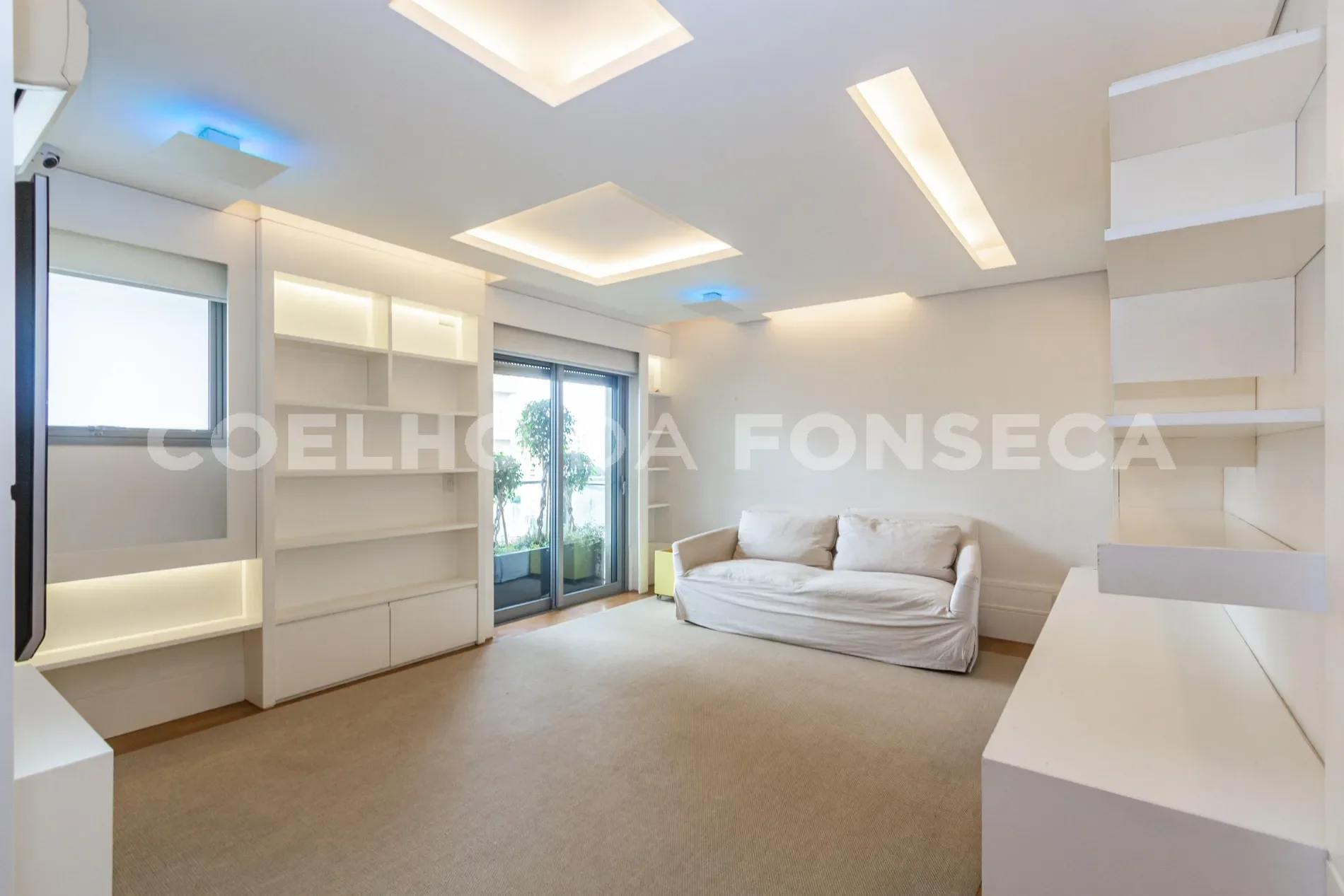 Gallery photo 8