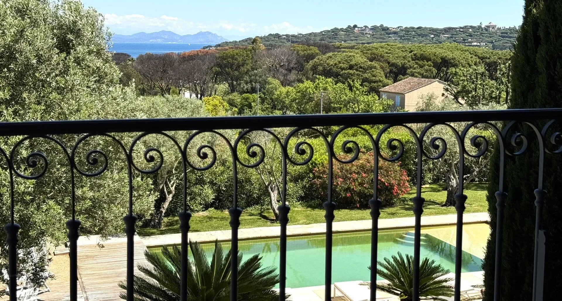 Saint-Tropez, Provence-Alpes-Côte d'Azur, France. - Photo 13