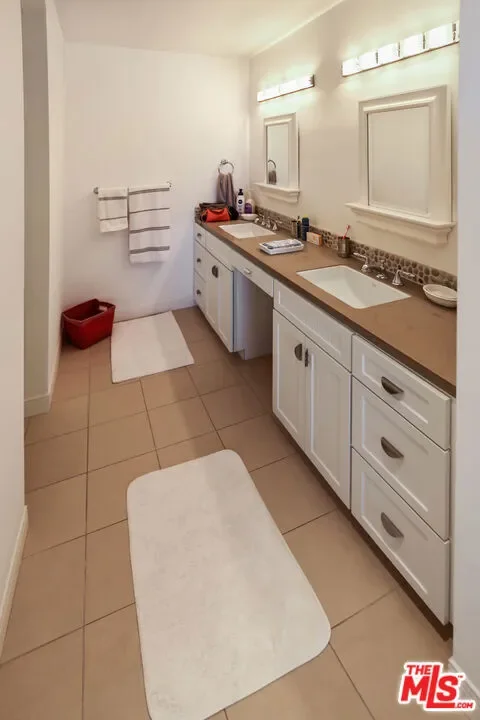 22548 Pacific Coast Highway 214, Malibu, California, United States. - Photo 15