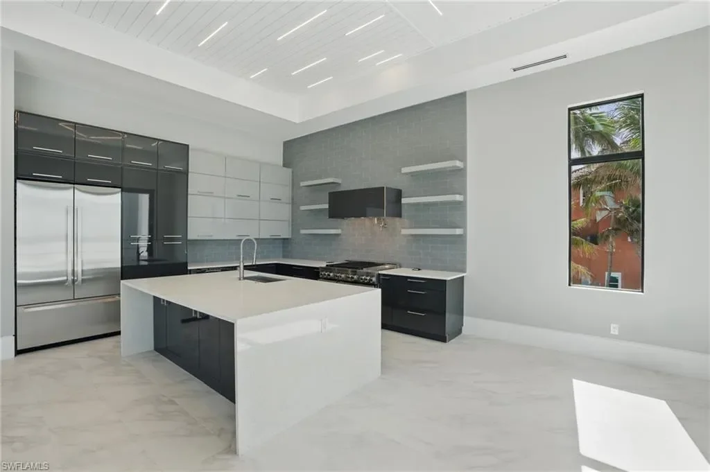 Gallery photo 4
