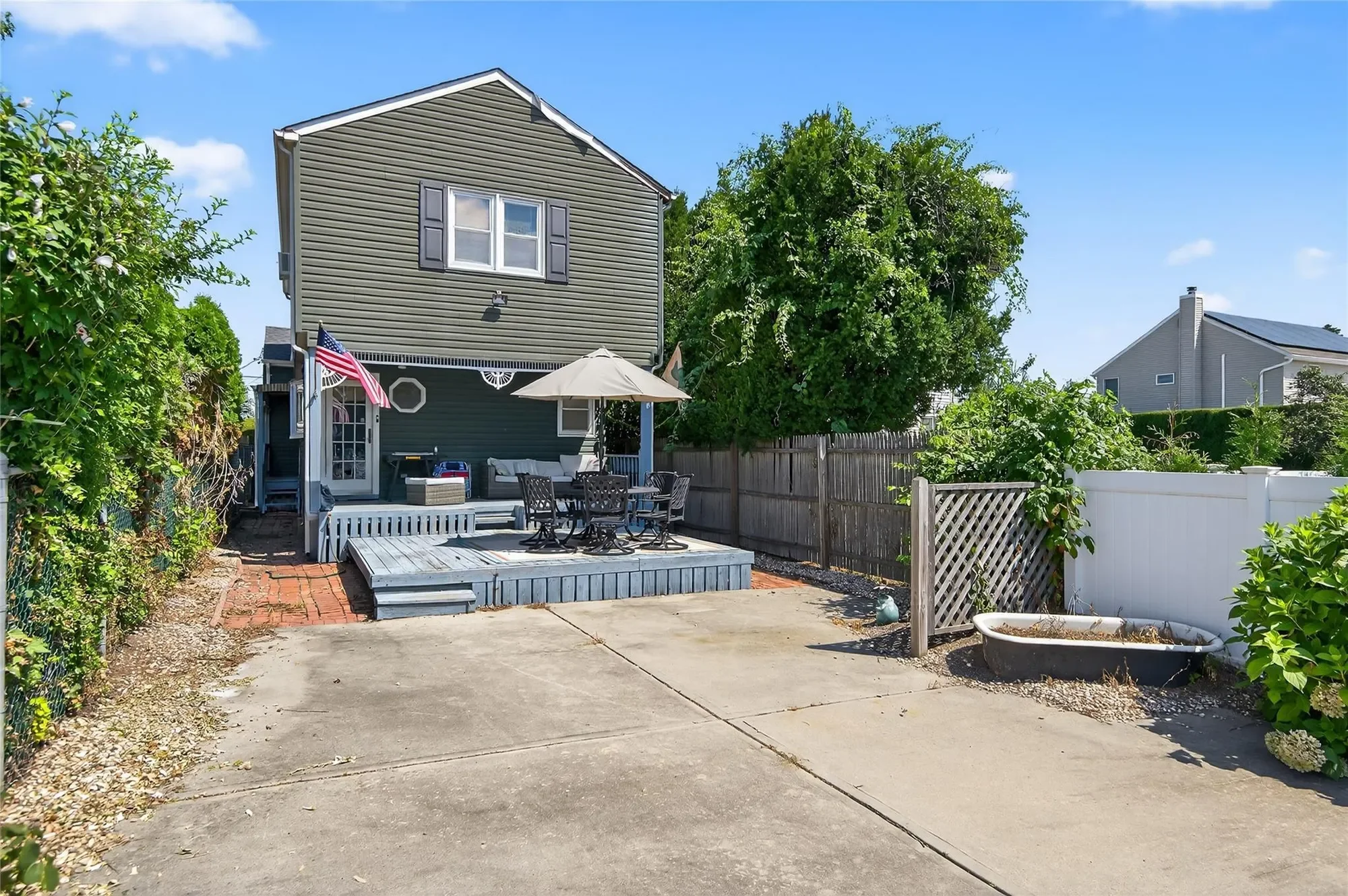 332 Mineola Avenue , Carle Place, NY 11514, Carle Place, New York, United States. - Photo 19
