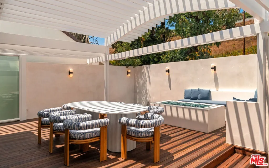 27044 Malibu Cove Colony Drive, Malibu, California, United States. - Photo 21