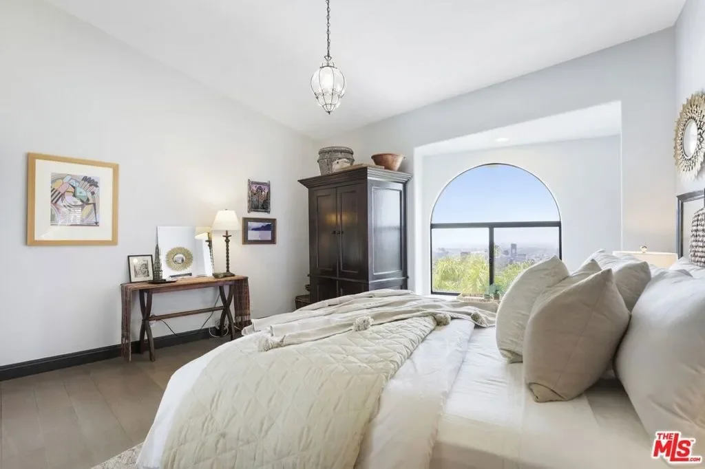 6383 Quebec Drive, Los Angeles, California, United States. - Photo 12