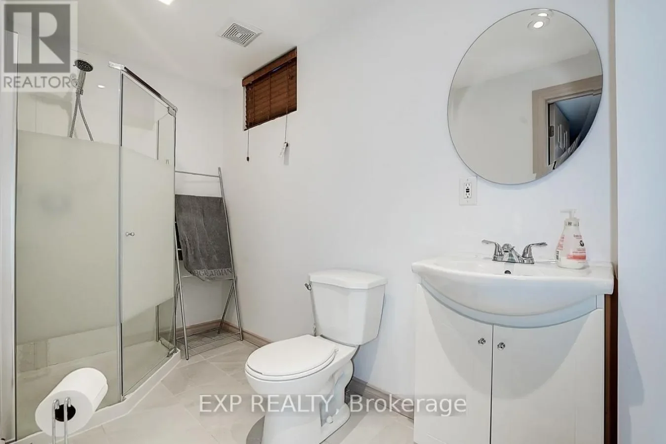 14 PRINCE DRIVE, Bradford West Gwillimbury, Ontario, Canada. - Photo 27