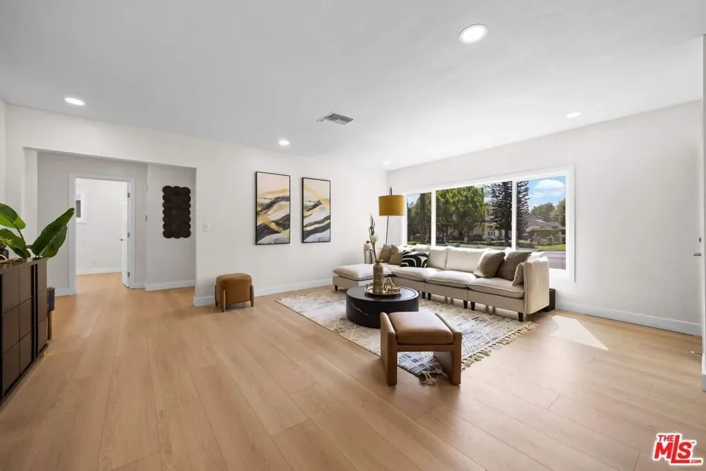 Gallery photo 11
