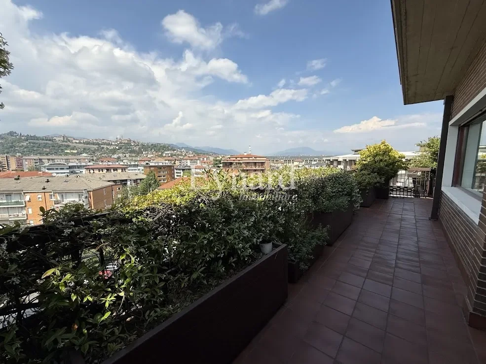 Bergamo, Lombardy, Italy. - Photo 12