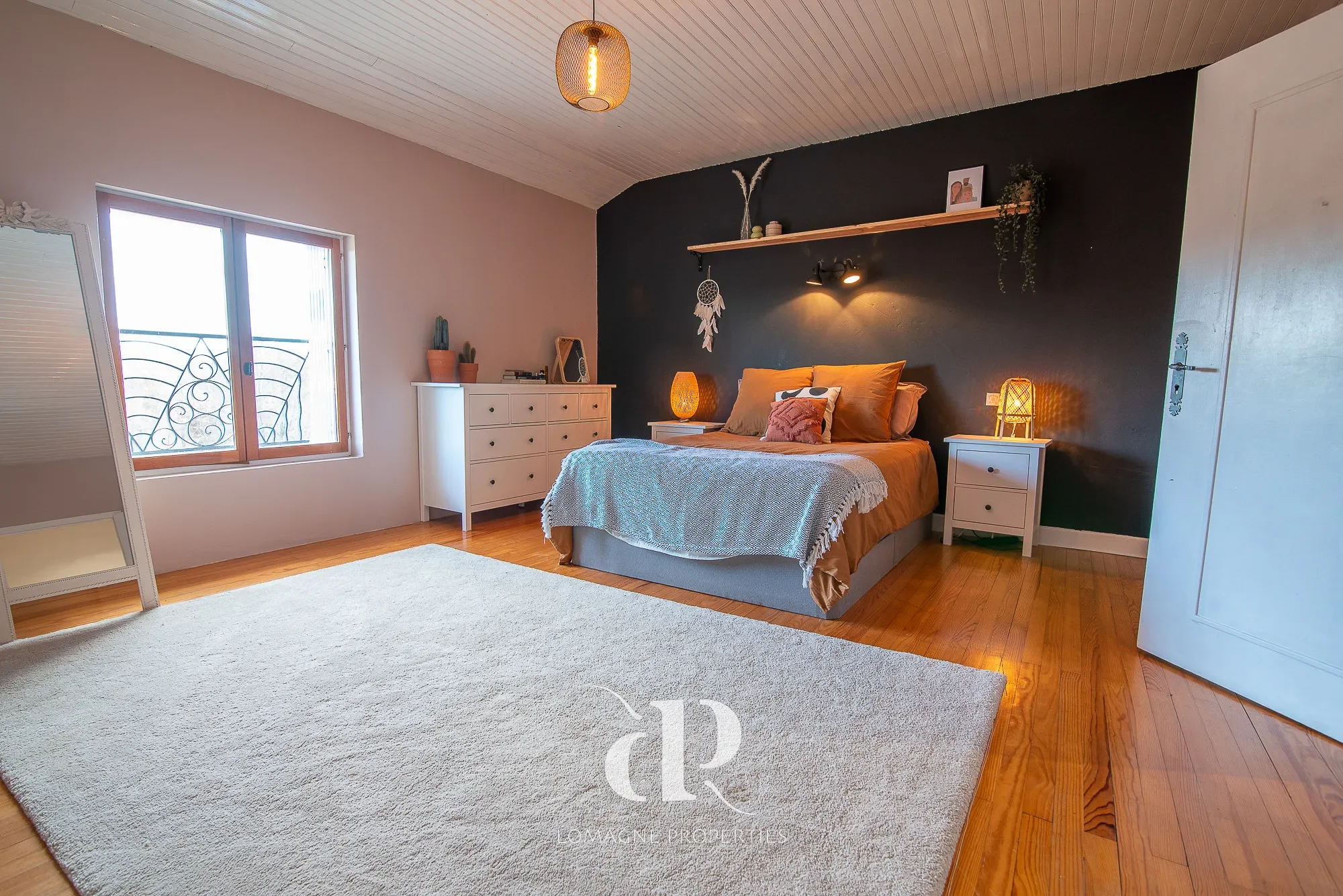Gallery photo 11